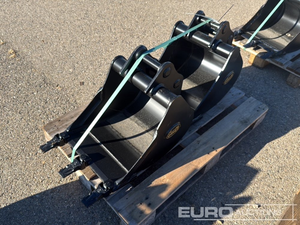 Geith Bucket H03-0450-11404 to Suit MCR1009 (S/N 1175045), Bucket H03-0450-11071 to Suit MCR1009 (S/N 1166016) - بكت: صورة 3 Geith Bucket H03-0450-11404 to Suit MCR1009 (S/N 1175045), Bucket H03-0450-11071 to Suit MCR1009 (S/N 1166016) - بكت: صورة 3