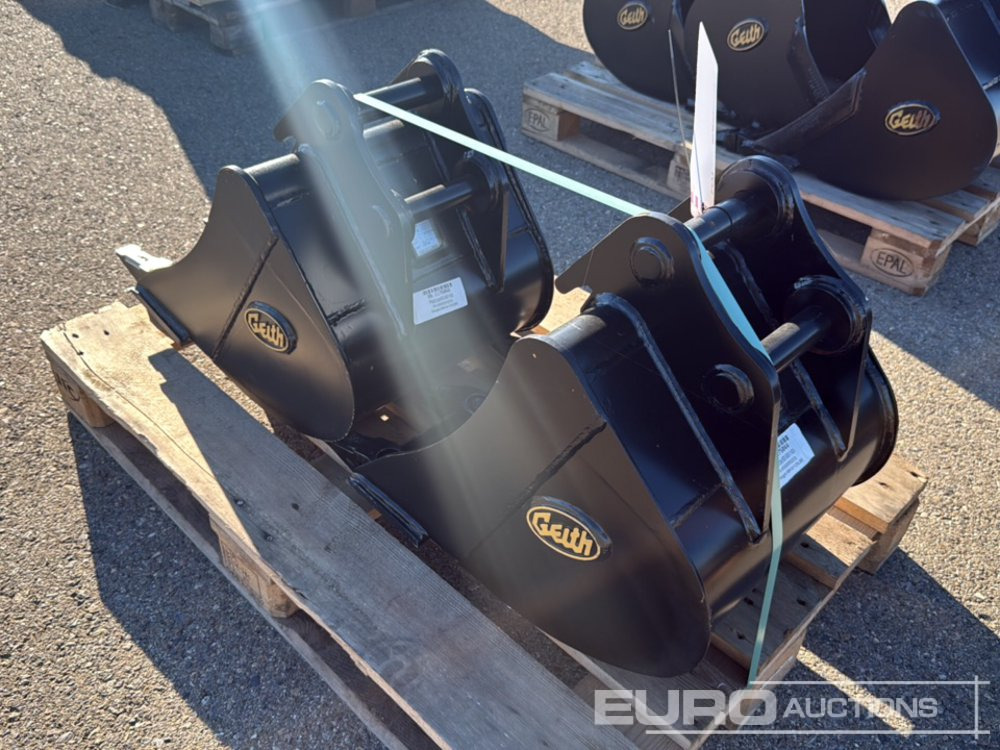 Geith Digging Bucket H03-0450-11404 to suit MCR1009 (S/Ns 1175044, 1175046) (2 of) - بكت: صورة 3 Geith Digging Bucket H03-0450-11404 to suit MCR1009 (S/Ns 1175044, 1175046) (2 of) - بكت: صورة 3