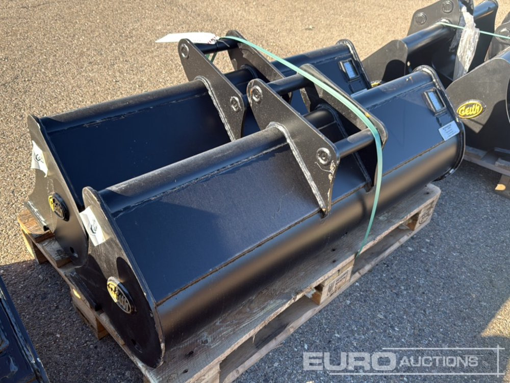 Geith Ditching Bucket G04-1200 to suit QR40 (S/Ns 1140857, 1140859) (2 of) - بكت: صورة 1 Geith Ditching Bucket G04-1200 to suit QR40 (S/Ns 1140857, 1140859) (2 of) - بكت: صورة 1