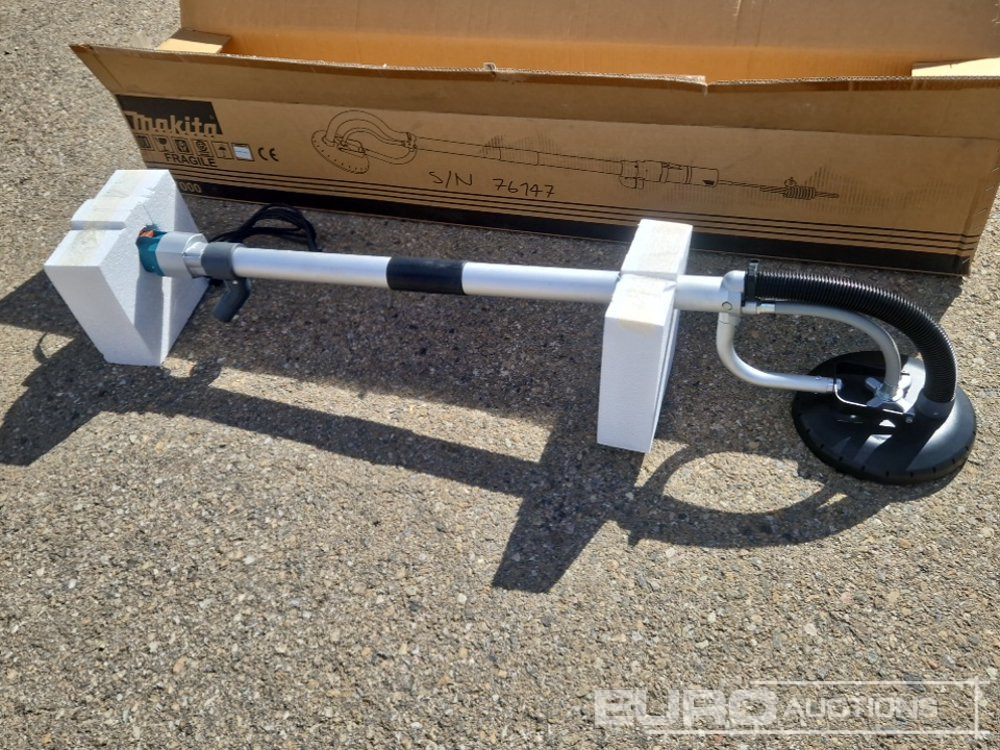 Makita sl7000 - معدات الورشة: صورة 5 Makita sl7000 - معدات الورشة: صورة 5