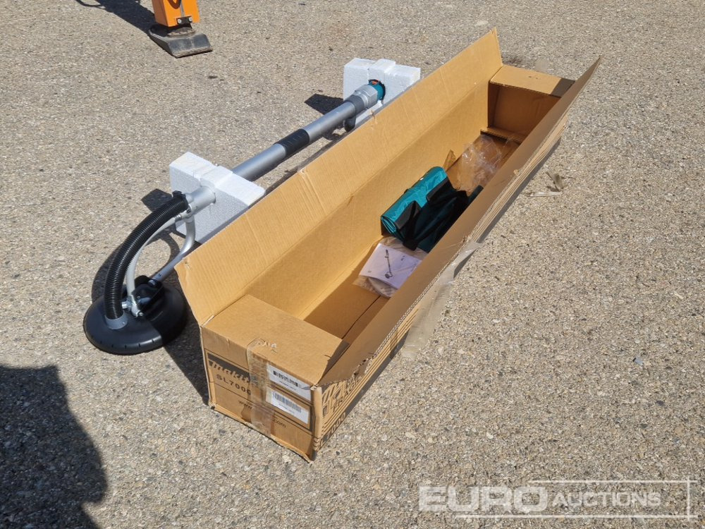 Makita sl7000 - معدات الورشة: صورة 4 Makita sl7000 - معدات الورشة: صورة 4