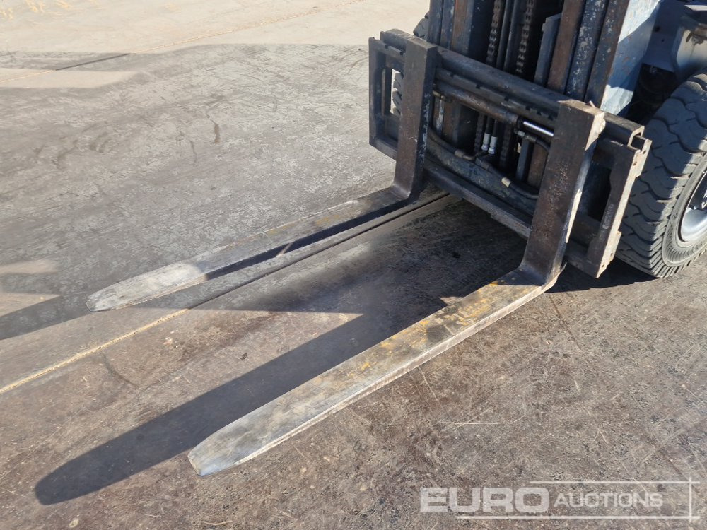 رافعة شوكية Nissan 25: صورة 16