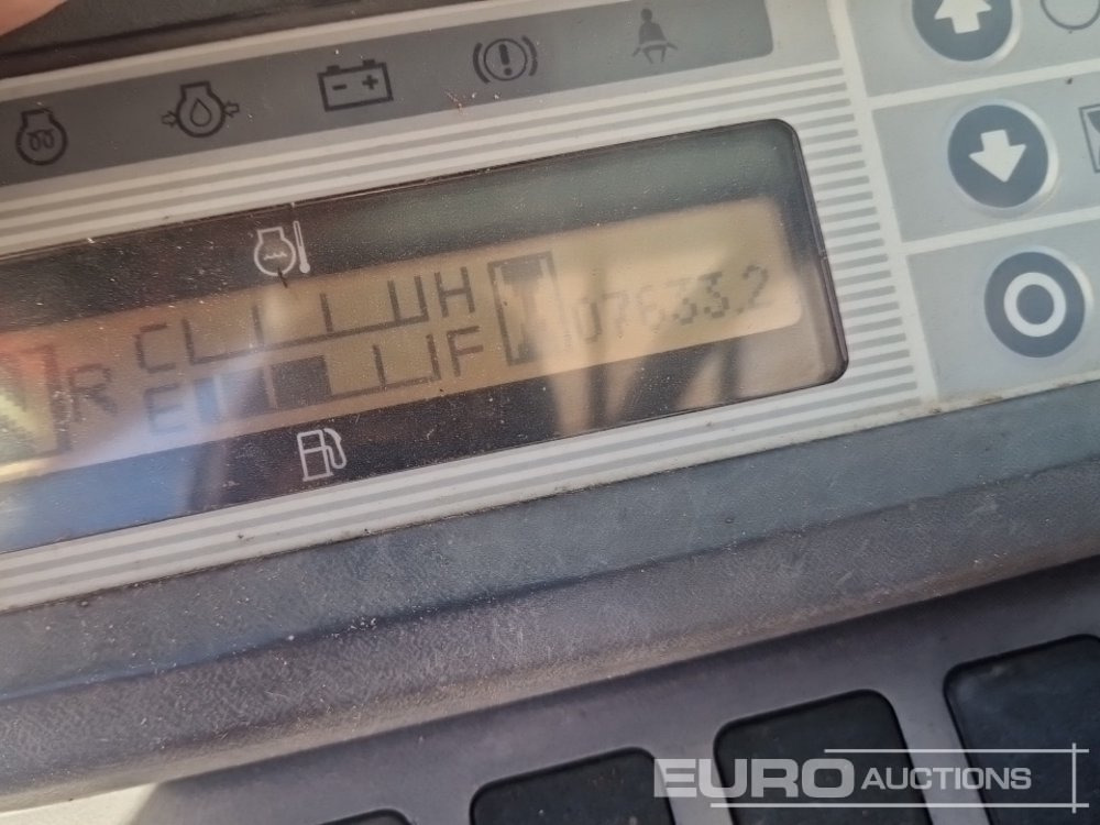 رافعة شوكية Nissan 25: صورة 26