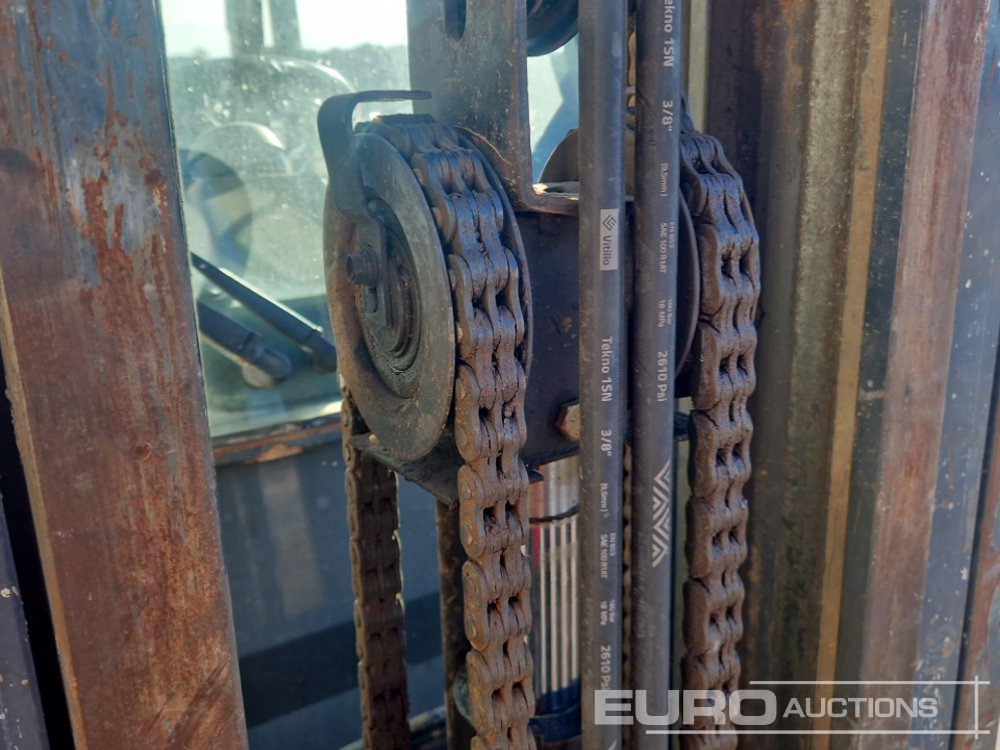 رافعة شوكية Nissan 25: صورة 19