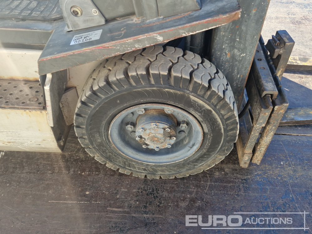 رافعة شوكية Nissan 25: صورة 11