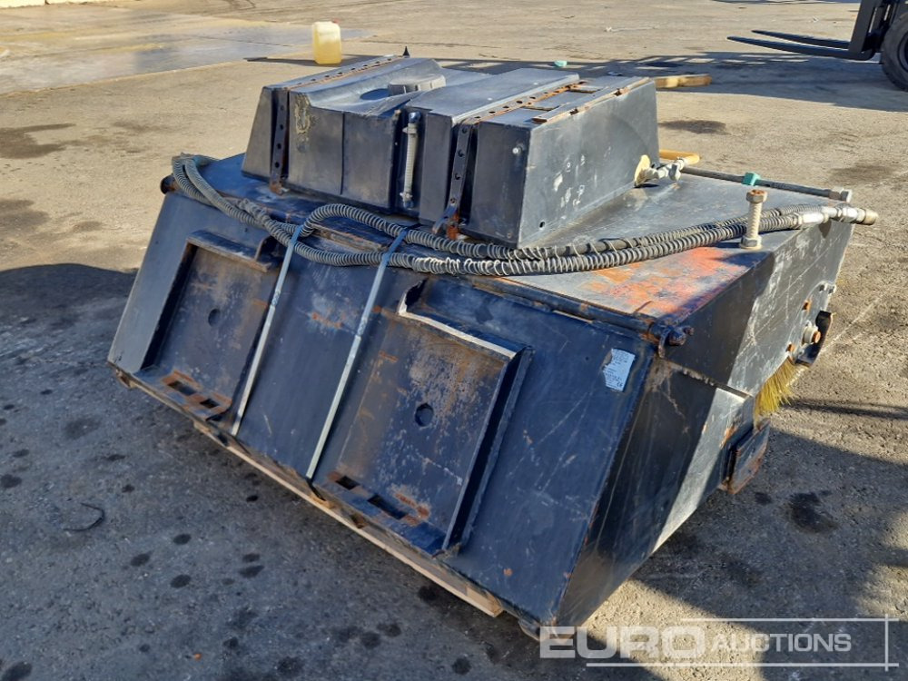 OPTIMAL Pulcra Sweeper - معدات المناولة: صورة 4 OPTIMAL Pulcra Sweeper - معدات المناولة: صورة 4