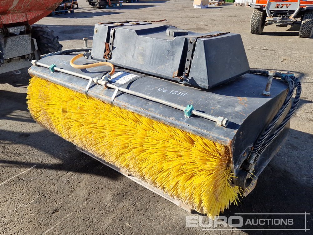 OPTIMAL Pulcra Sweeper - معدات المناولة: صورة 2 OPTIMAL Pulcra Sweeper - معدات المناولة: صورة 2