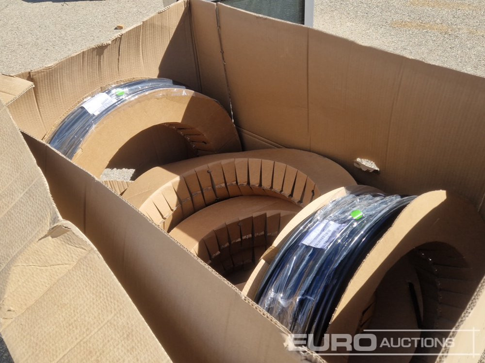 Rolls Polyetilene Air Hose Nissan 9x12 (5 of) / Manguera Neumática - معدات الانشاءات: صورة 3 Rolls Polyetilene Air Hose Nissan 9x12 (5 of) / Manguera Neumática - معدات الانشاءات: صورة 3