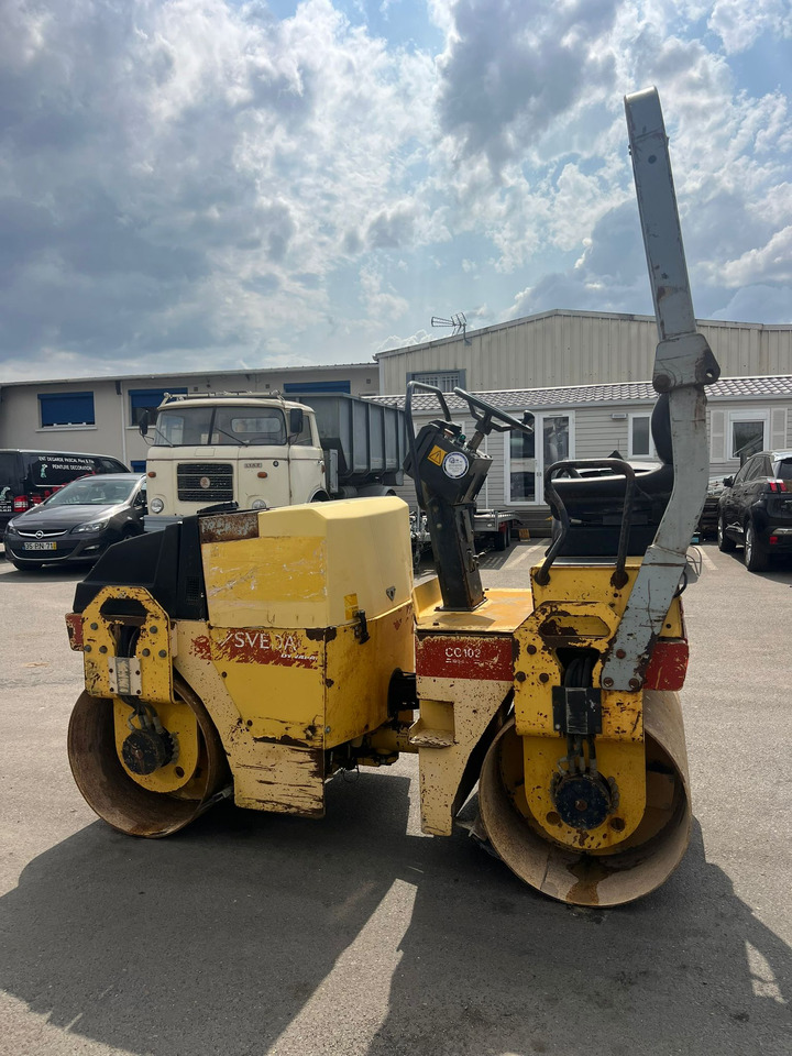 DYNAPAC CC102 - ضاغطة التربة: صورة 2 DYNAPAC CC102 - ضاغطة التربة: صورة 2