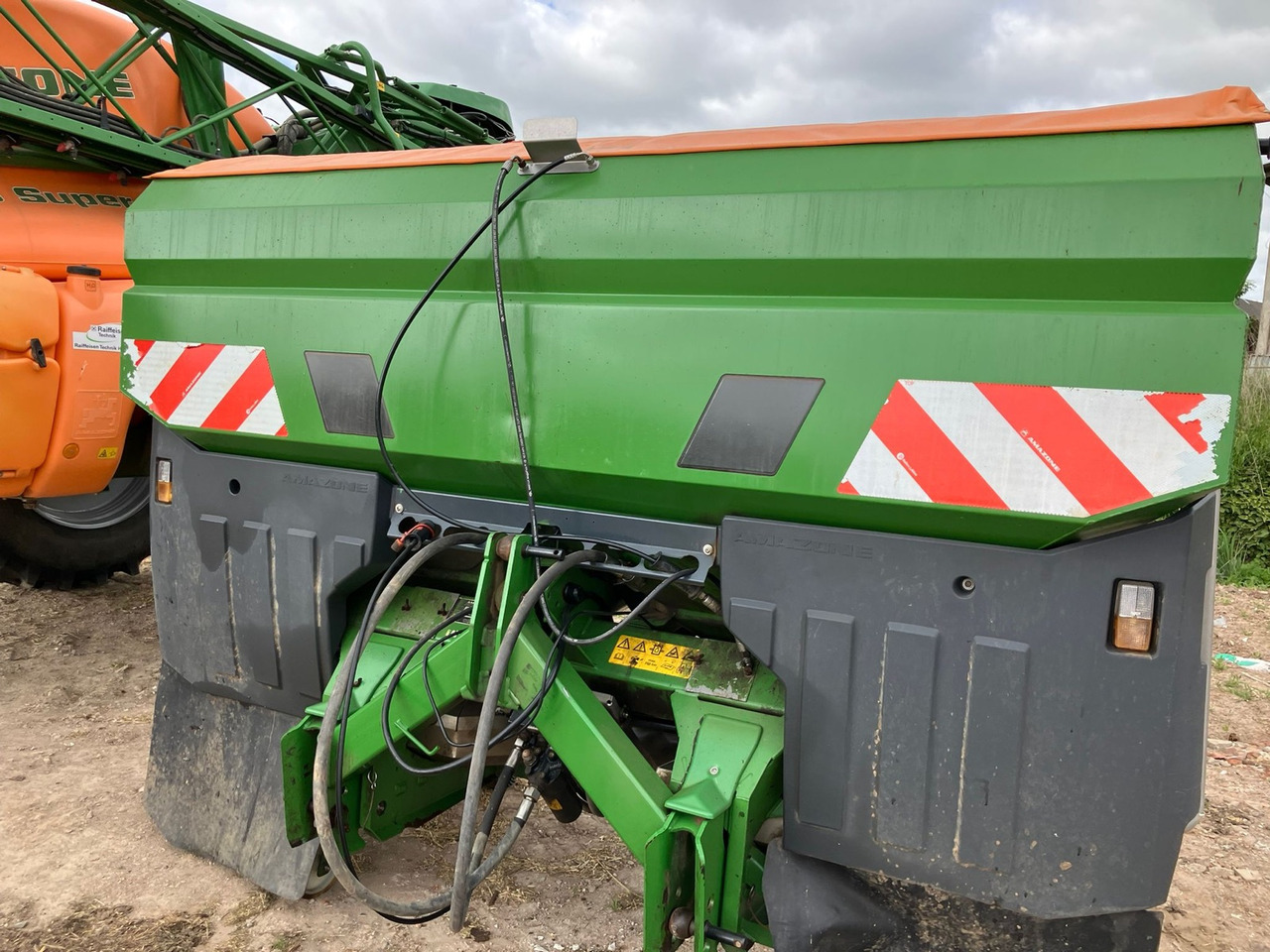 Amazone ZA-TS 4200 Profis Ultra - رشاش: صورة 4 Amazone ZA-TS 4200 Profis Ultra - رشاش: صورة 4