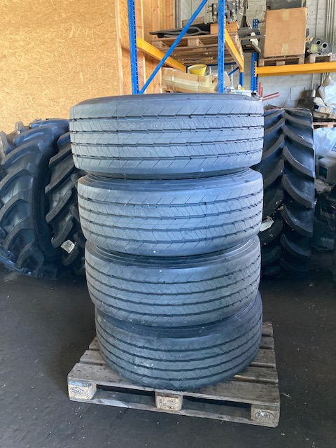 مقطورة للبيع  Brantner Räder 4x 385/65 R22.5 LKW neu: صورة 1