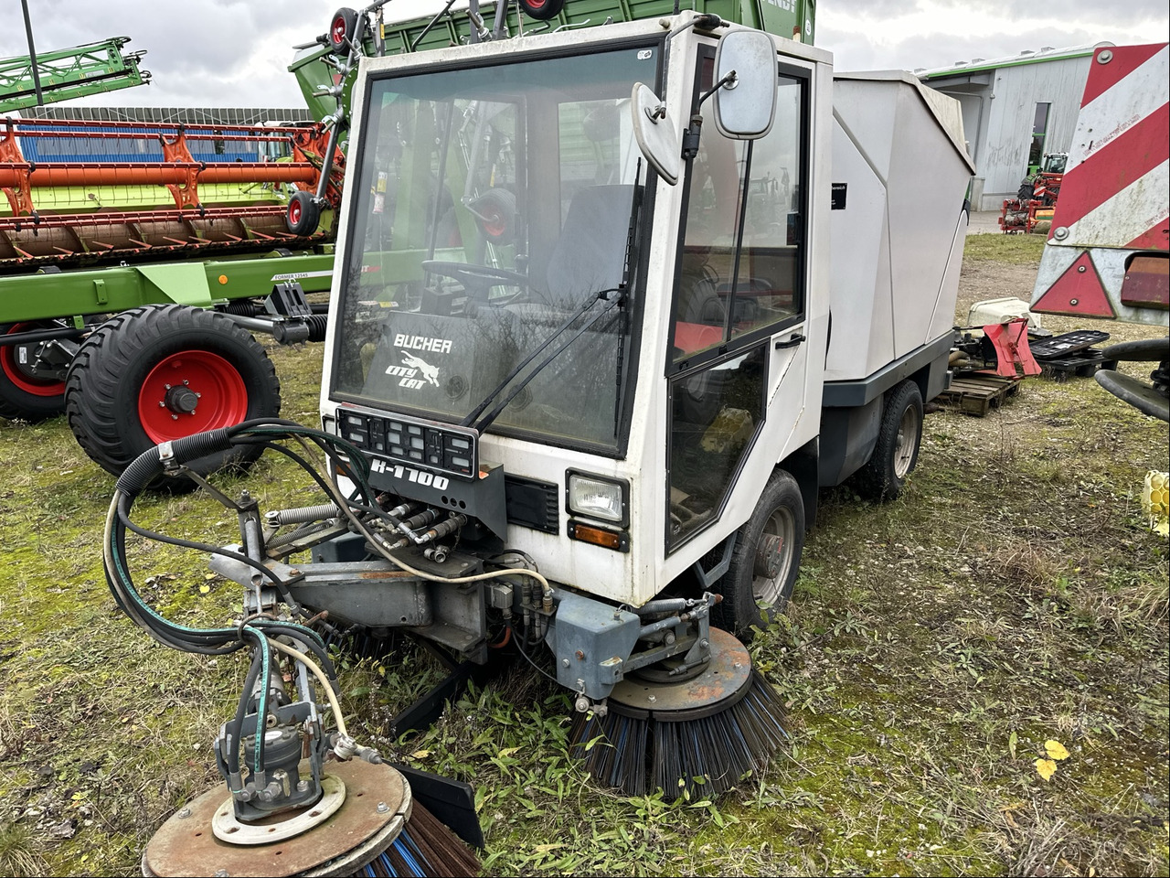 Bucher CityCat K1700 Kehrmaschine - جزازة العشب: صورة 3 Bucher CityCat K1700 Kehrmaschine - جزازة العشب: صورة 3