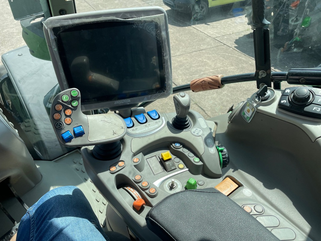 Deutz-Fahr Agrotron 7250 TTV - جرار: صورة 4 Deutz-Fahr Agrotron 7250 TTV - جرار: صورة 4