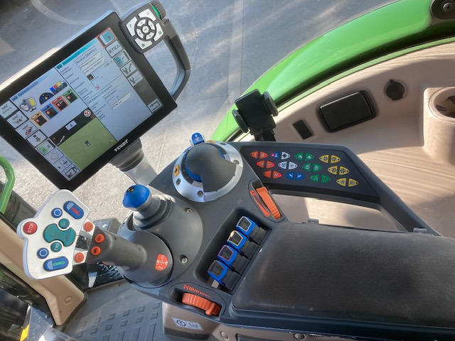 Fendt 718 Vario S4 Profi Plus - جرار: صورة 4 Fendt 718 Vario S4 Profi Plus - جرار: صورة 4