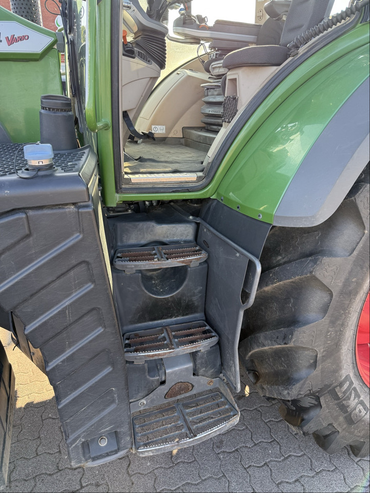 Fendt 724 Vario S4 ProfiPlus - جرار: صورة 2 Fendt 724 Vario S4 ProfiPlus - جرار: صورة 2