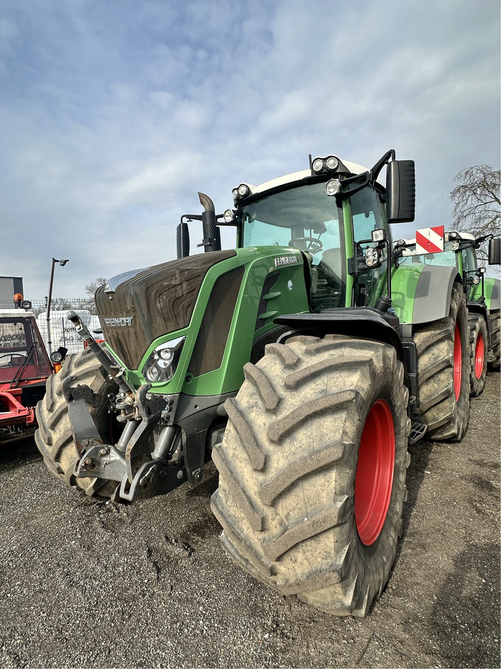 Fendt 828 S4 Profi Plus - جرار: صورة 1 Fendt 828 S4 Profi Plus - جرار: صورة 1