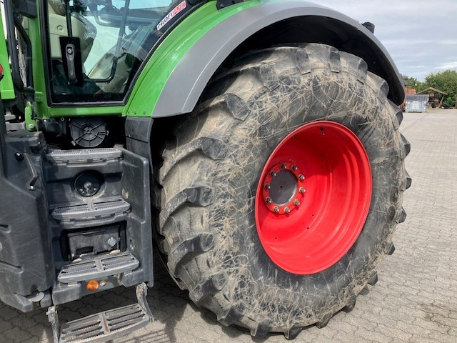 Fendt 828 Vario S4 ProfiPlus - جرار: صورة 4 Fendt 828 Vario S4 ProfiPlus - جرار: صورة 4