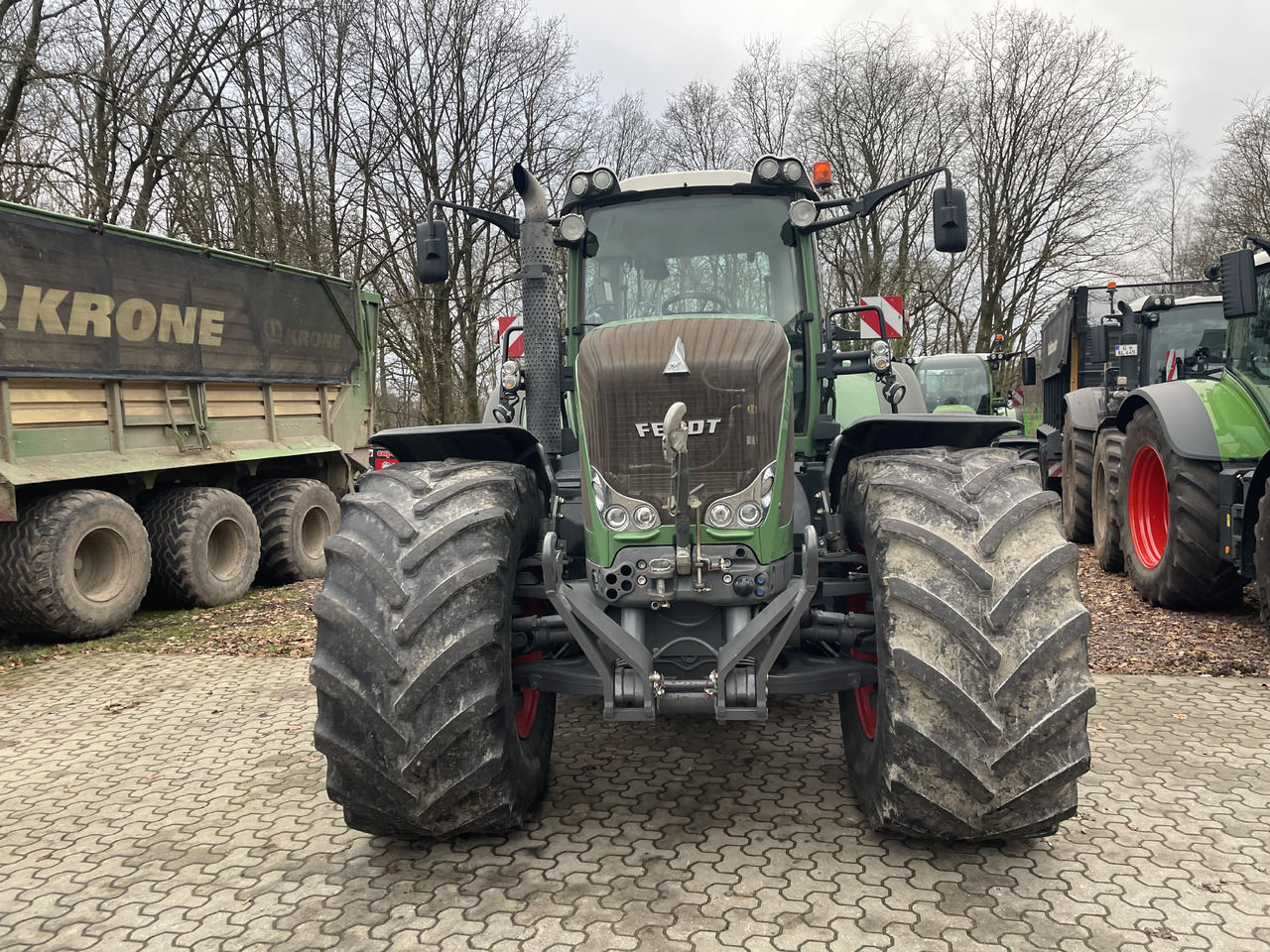 Fendt 927 Vario - جرار: صورة 4 Fendt 927 Vario - جرار: صورة 4