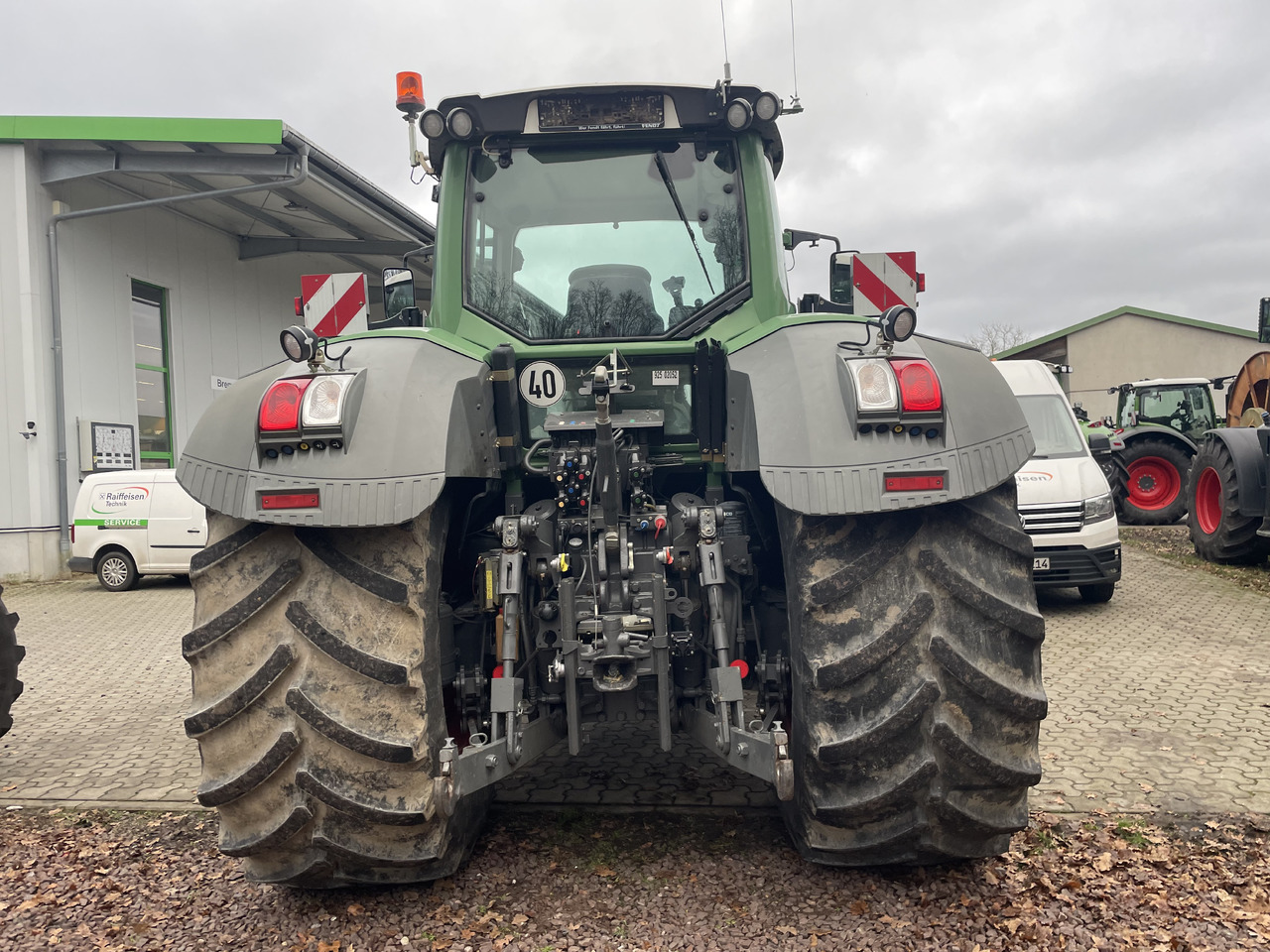 Fendt 927 Vario - جرار: صورة 2 Fendt 927 Vario - جرار: صورة 2