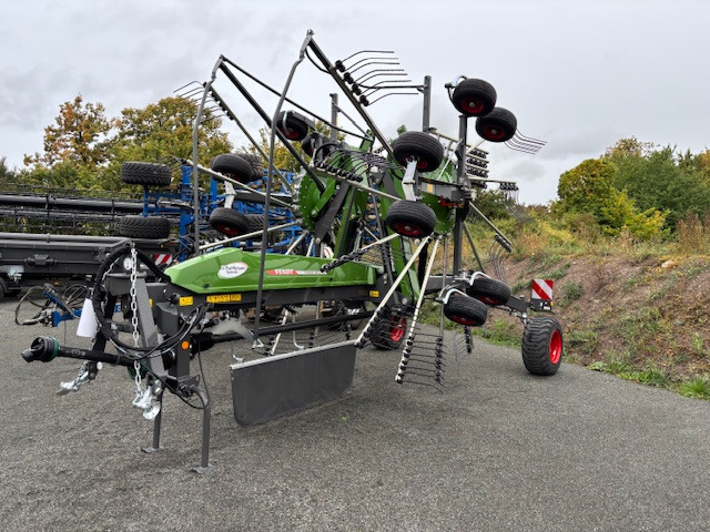 Fendt Former 1000 C PRO - نشارة الدريس/ شوكة جرف: صورة 3 Fendt Former 1000 C PRO - نشارة الدريس/ شوكة جرف: صورة 3