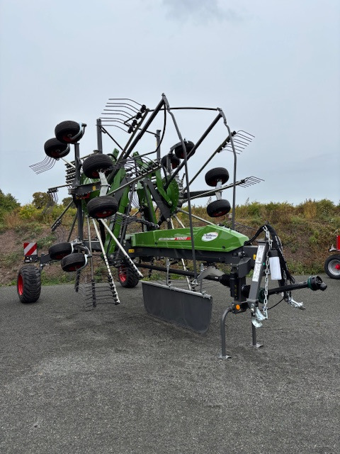 Fendt Former 1000 C PRO - نشارة الدريس/ شوكة جرف: صورة 1 Fendt Former 1000 C PRO - نشارة الدريس/ شوكة جرف: صورة 1
