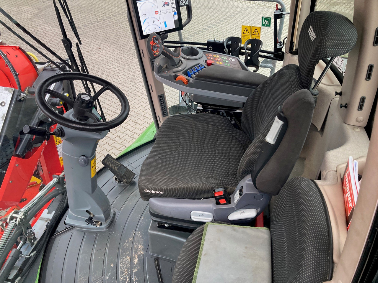 Fendt Katana 650 Gen3 - آلات الحصاد: صورة 4 Fendt Katana 650 Gen3 - آلات الحصاد: صورة 4