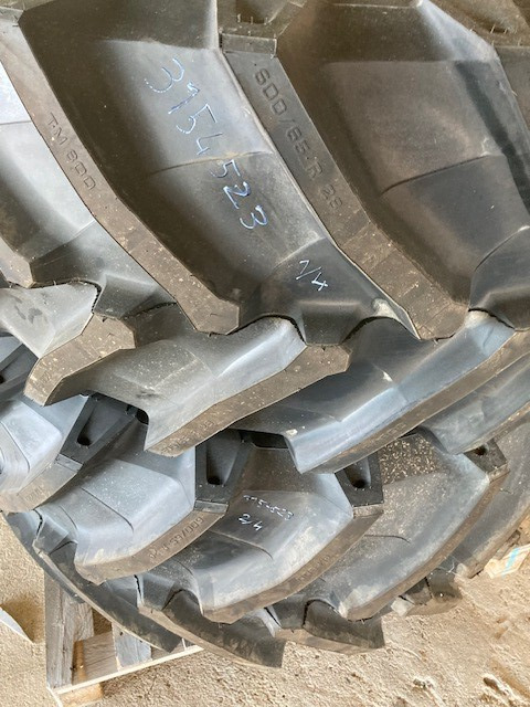 Fendt Trelleborg 650/75R38 600/65R - إطارات: صورة 3 Fendt Trelleborg 650/75R38 600/65R - إطارات: صورة 3