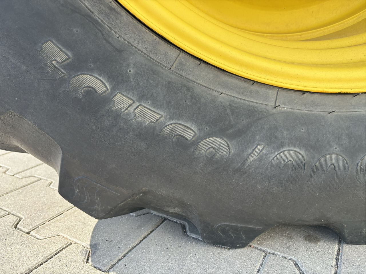 John Deere 7290 R - جرار: صورة 4 John Deere 7290 R - جرار: صورة 4