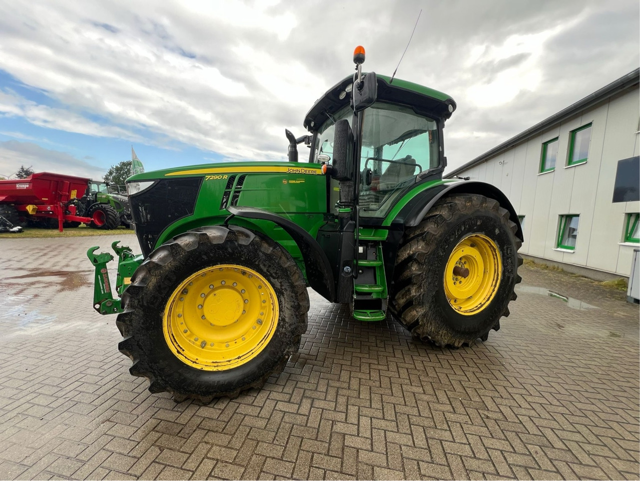 John Deere 7290R - جرار: صورة 1 John Deere 7290R - جرار: صورة 1