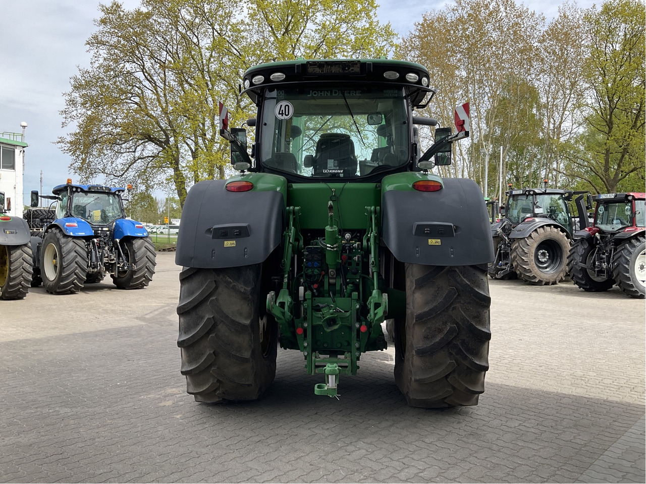 John Deere 7310 R - جرار: صورة 5 John Deere 7310 R - جرار: صورة 5