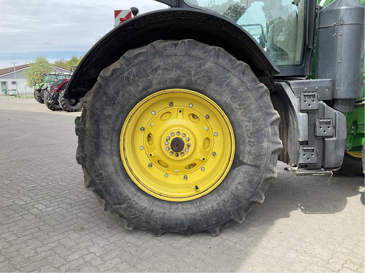 John Deere 7310 R - جرار: صورة 3 John Deere 7310 R - جرار: صورة 3