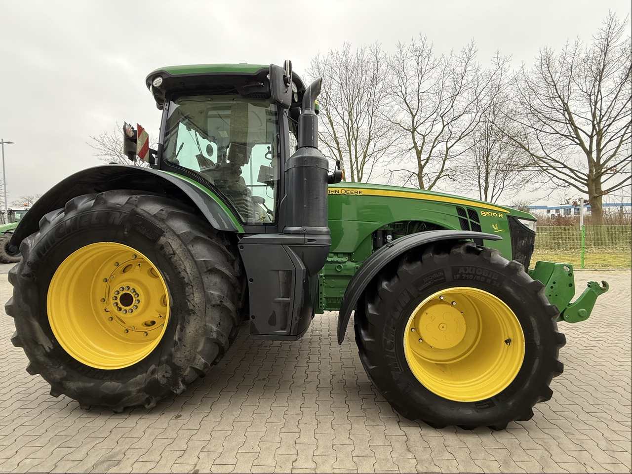 John Deere 8370 R - جرار: صورة 5 John Deere 8370 R - جرار: صورة 5