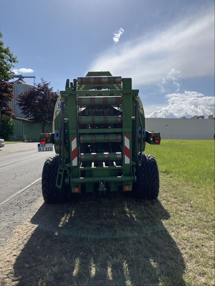 Krone Big Pack 890 XC - آلة بالات مربعة: صورة 4 Krone Big Pack 890 XC - آلة بالات مربعة: صورة 4