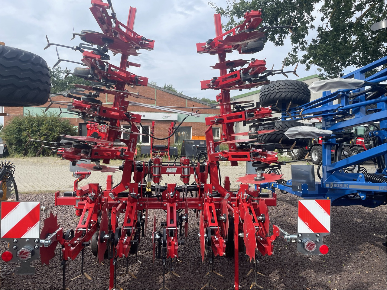 Lemken EC Weeder - حصادة شمندر: صورة 1 Lemken EC Weeder - حصادة شمندر: صورة 1