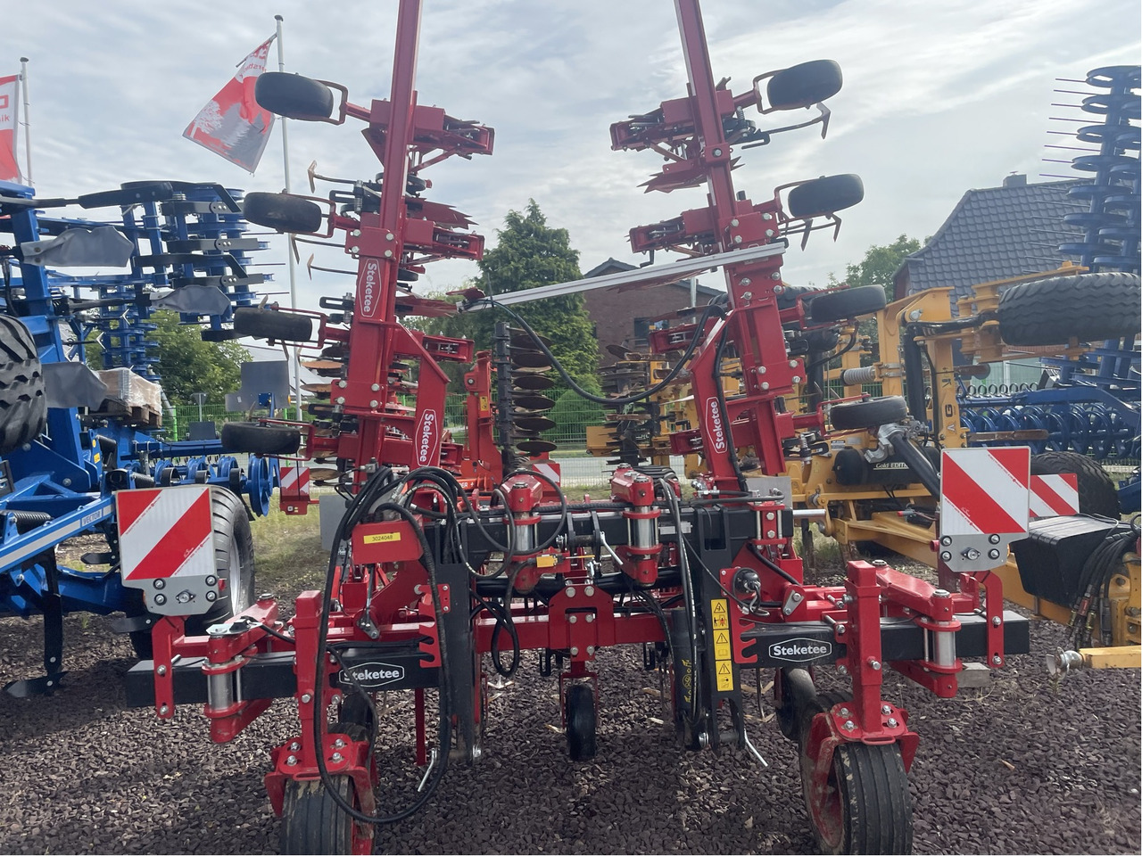 Lemken EC Weeder - حصادة شمندر: صورة 2 Lemken EC Weeder - حصادة شمندر: صورة 2