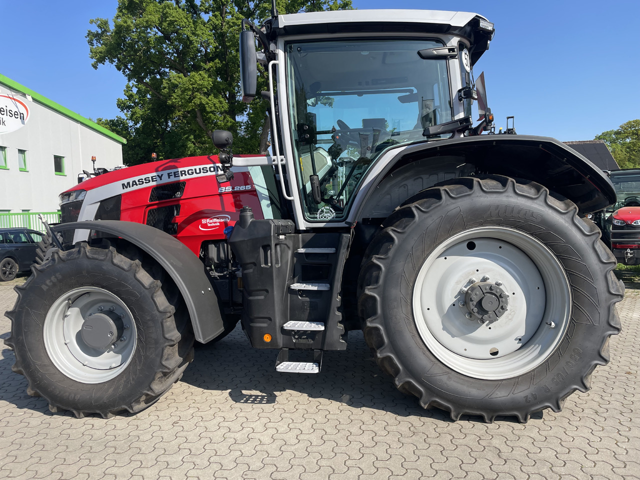 Massey Ferguson 8S.265 Dyna-VT EXCLUSIVE - جرار: صورة 1 Massey Ferguson 8S.265 Dyna-VT EXCLUSIVE - جرار: صورة 1
