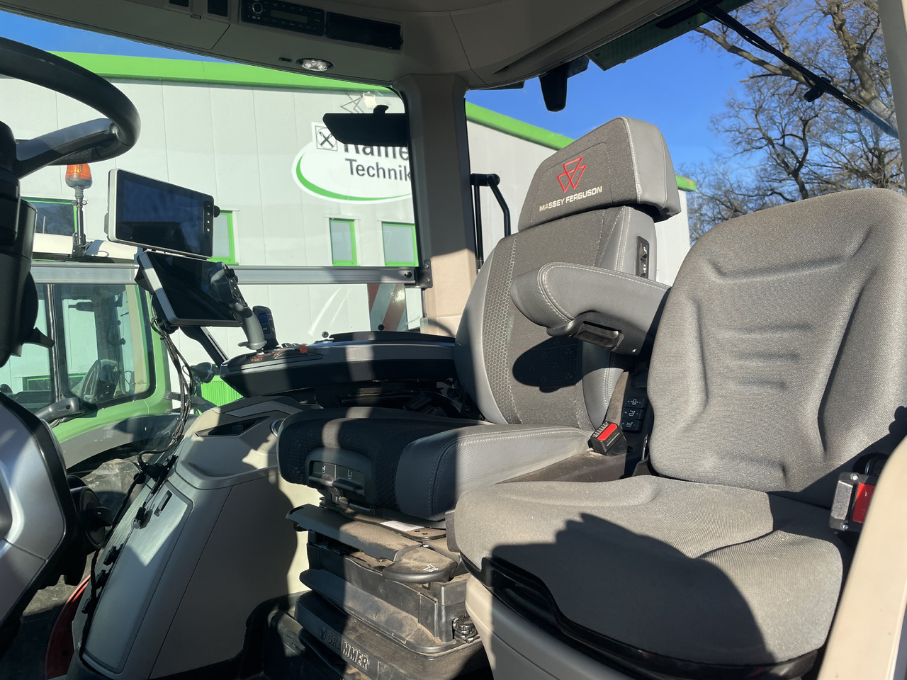 Massey Ferguson 8S.265 Dyna-VT EXCLUSIVE - جرار: صورة 3 Massey Ferguson 8S.265 Dyna-VT EXCLUSIVE - جرار: صورة 3