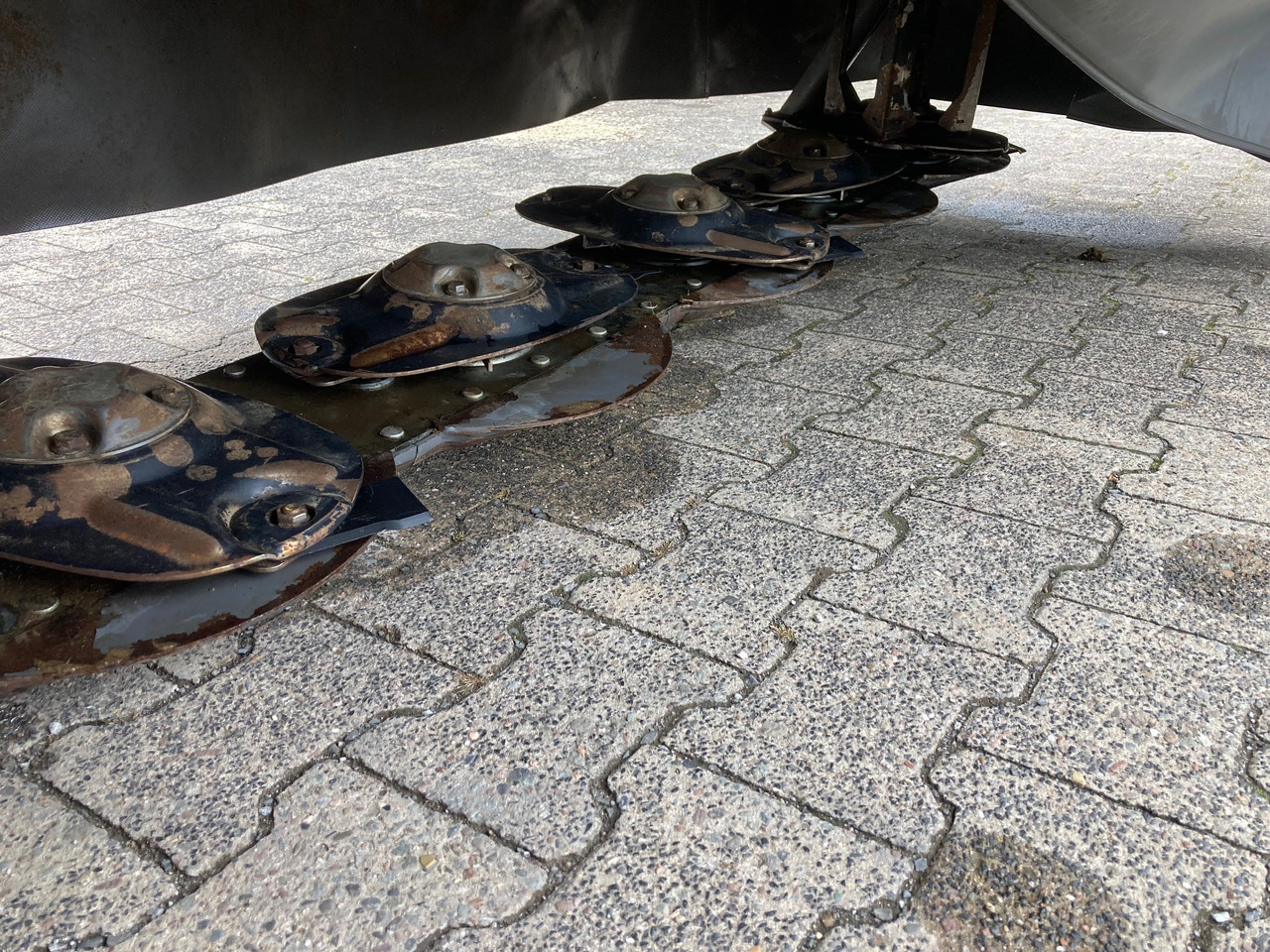 Massey Ferguson DM 287 ISL - جزازة العشب: صورة 4 Massey Ferguson DM 287 ISL - جزازة العشب: صورة 4