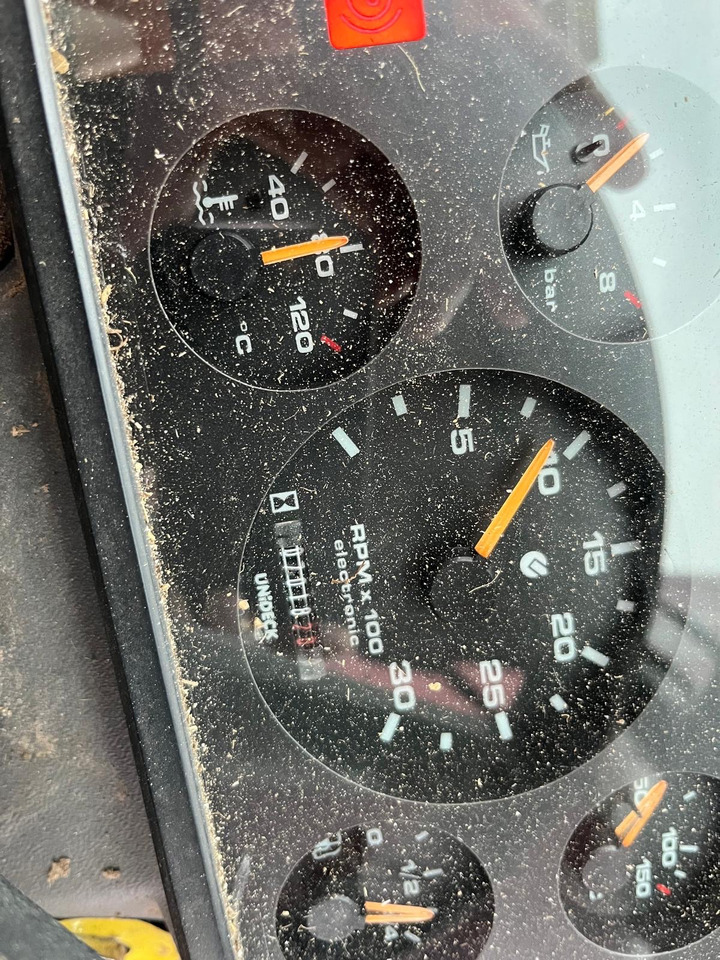 Mayer Siloking Selbstfahrer 13m³ - عربة خلط الأعلاف: صورة 2 Mayer Siloking Selbstfahrer 13m³ - عربة خلط الأعلاف: صورة 2