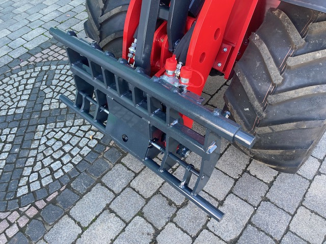Schäffer Hoflader Typ 3630 - اللودر بعجل: صورة 4 Schäffer Hoflader Typ 3630 - اللودر بعجل: صورة 4