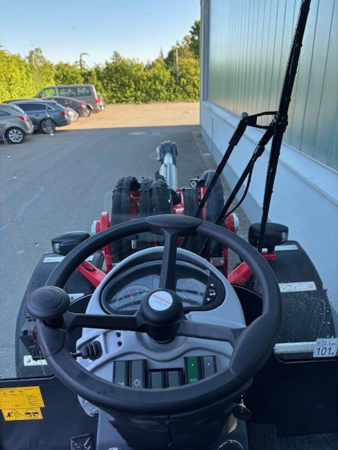 Schäffer Radlader 5680 Z - اللودر بعجل: صورة 5 Schäffer Radlader 5680 Z - اللودر بعجل: صورة 5