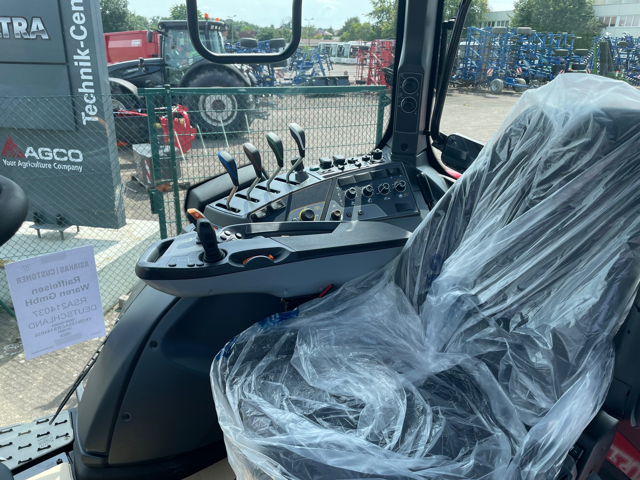 Valtra N155 EA 2B1 - جرار: صورة 2 Valtra N155 EA 2B1 - جرار: صورة 2