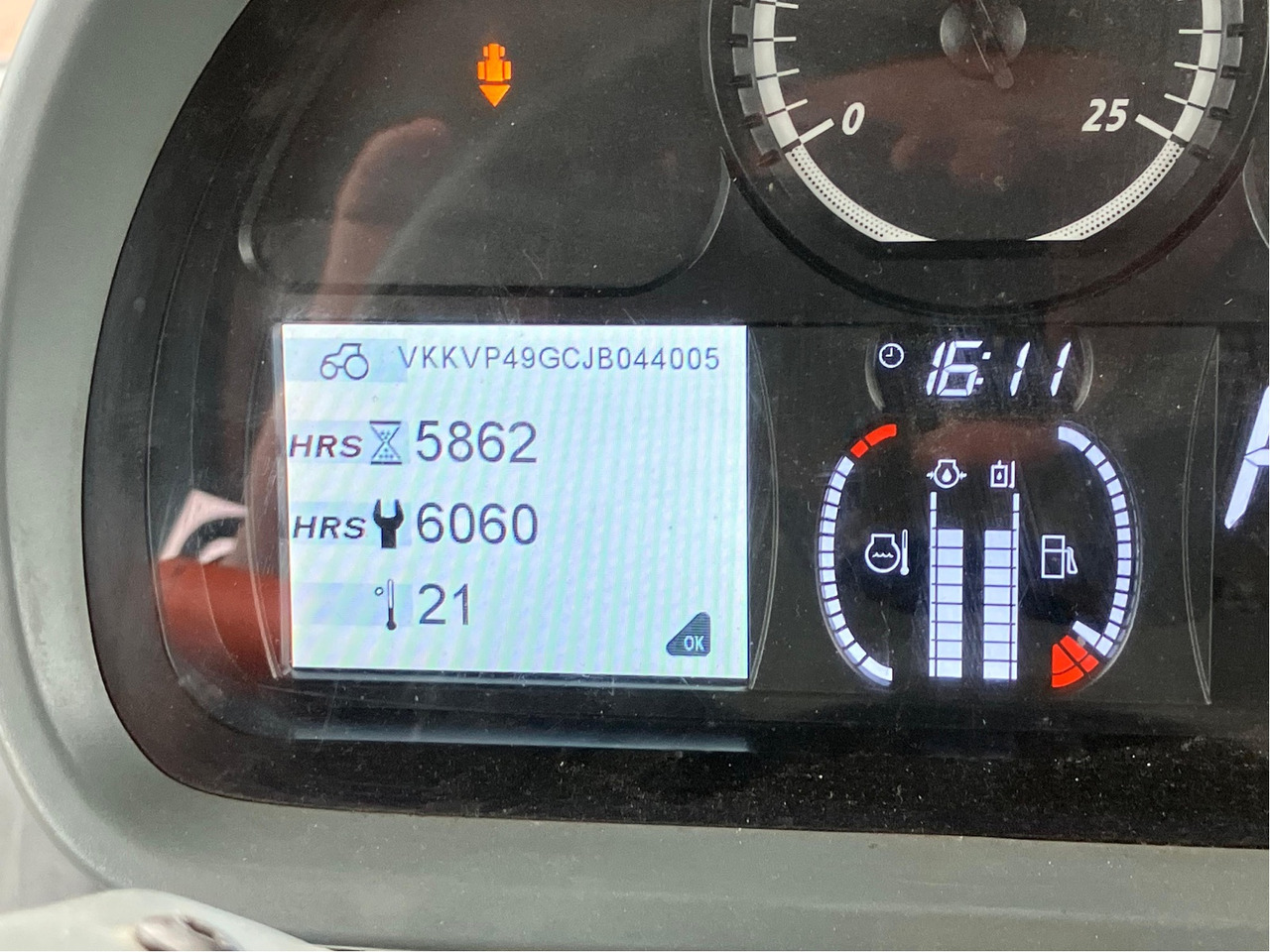 Valtra S 394 - جرار: صورة 2 Valtra S 394 - جرار: صورة 2