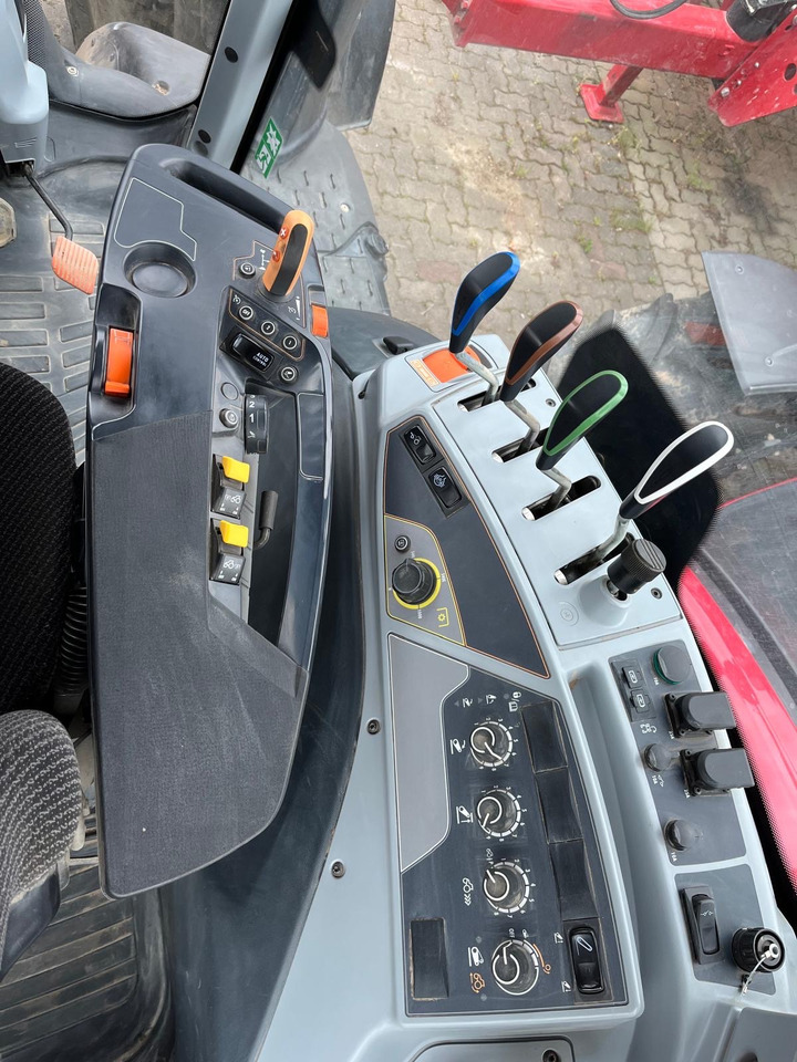 Valtra T 175 Active - جرار: صورة 2 Valtra T 175 Active - جرار: صورة 2