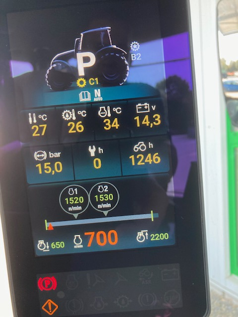 Valtra T 235 Versu - جرار: صورة 2 Valtra T 235 Versu - جرار: صورة 2