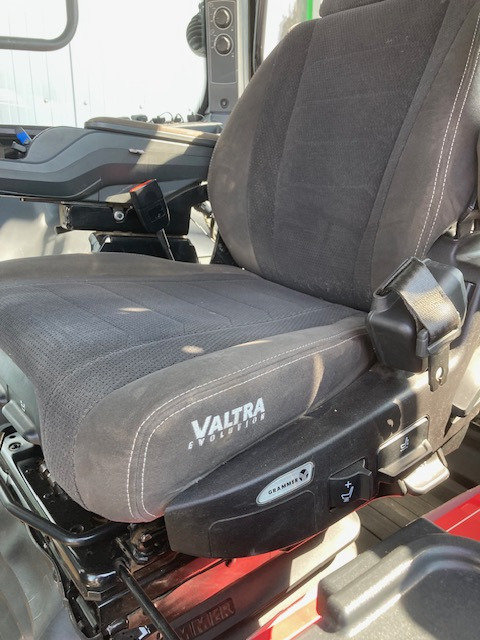 Valtra T 235 Versu - جرار: صورة 5 Valtra T 235 Versu - جرار: صورة 5