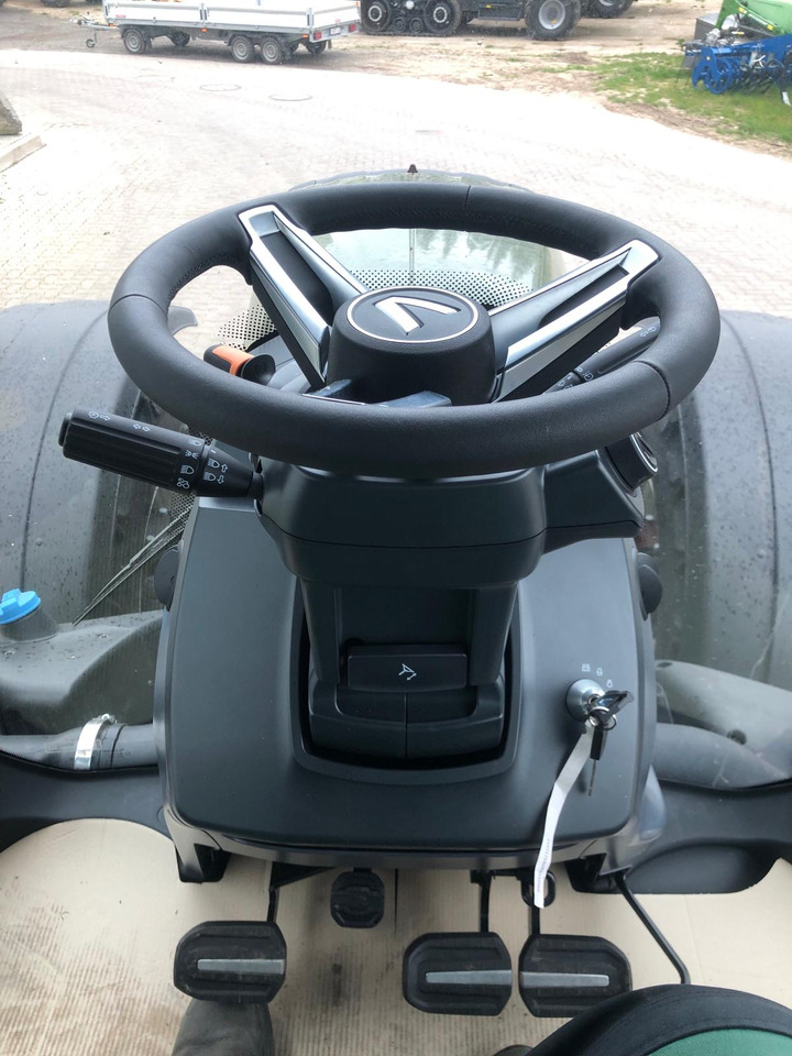 Valtra T175EA - جرار: صورة 3 Valtra T175EA - جرار: صورة 3