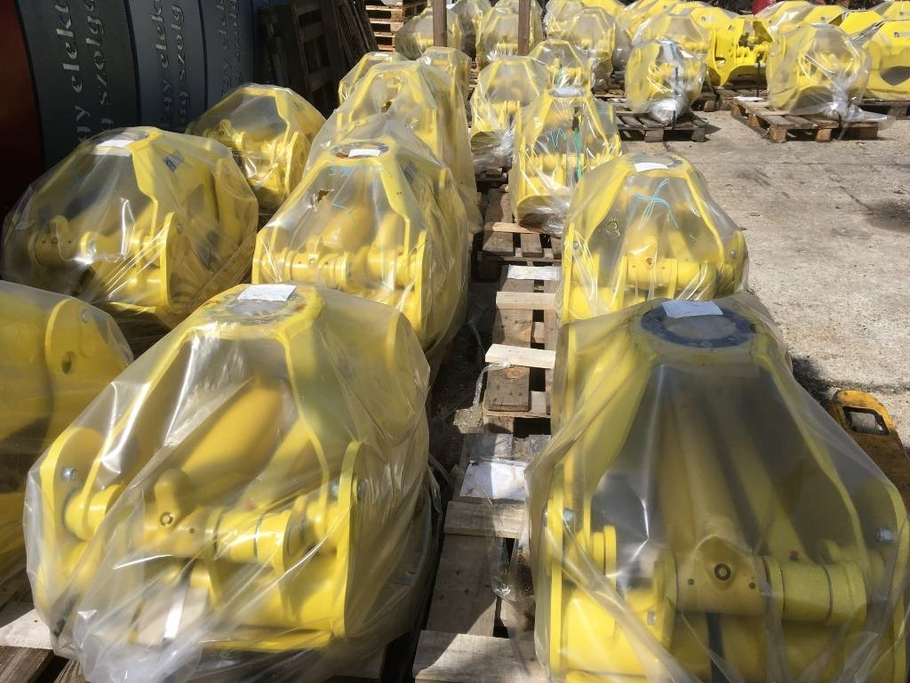 Loglift X-53; TX-56; FX-26; FX-36; FX-42 rön - كلّاب: صورة 3 Loglift X-53; TX-56; FX-26; FX-36; FX-42 rön - كلّاب: صورة 3