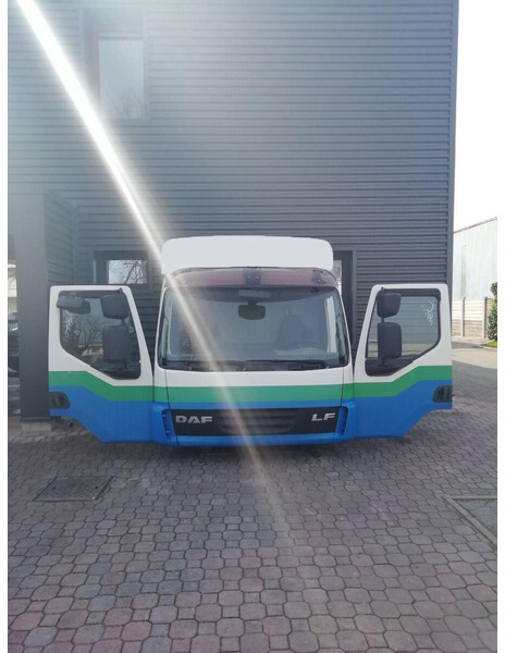 DAF LF45 LF55 Euro 5 - الكابينة والداخلية - شاحنة: صورة 3 DAF LF45 LF55 Euro 5 - الكابينة والداخلية - شاحنة: صورة 3