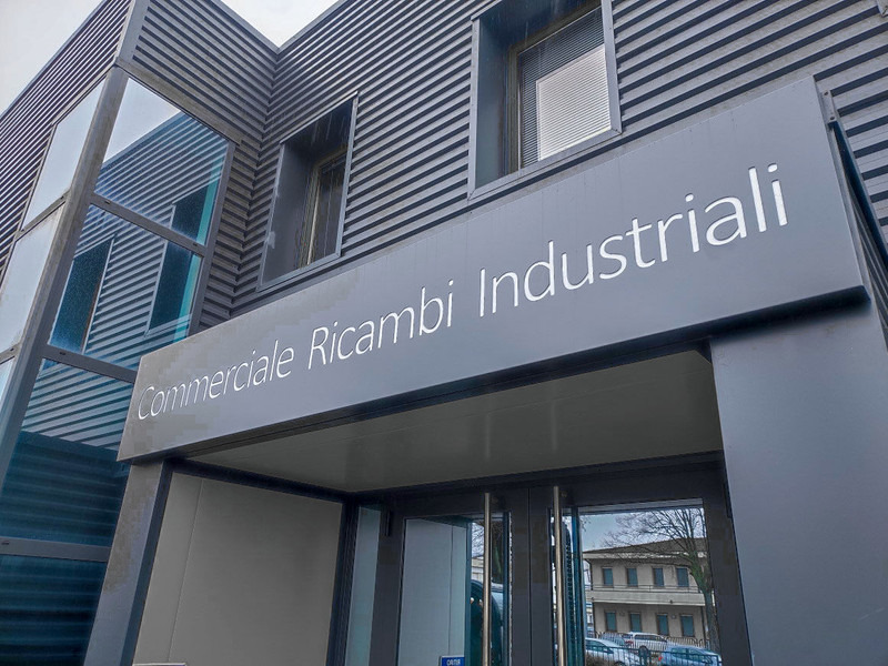 الإيروديناميكية/ الجناح الخلفي - شاحنة DAF LF: صورة 10 الإيروديناميكية/ الجناح الخلفي - شاحنة DAF LF: صورة 10